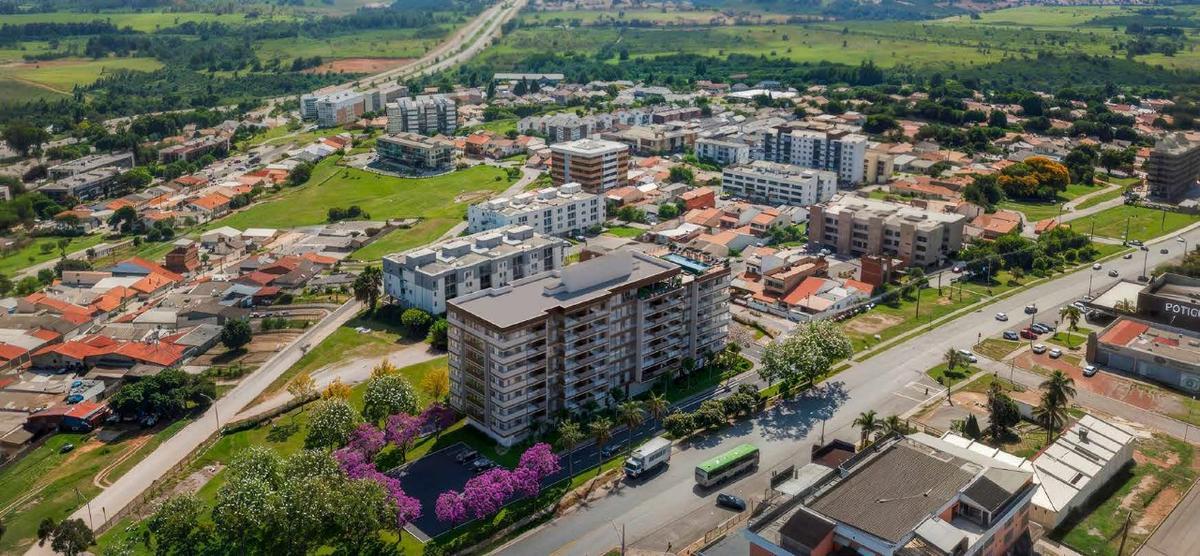 Apartamento, Sobradinho, 3 Quartos, 2 Vagas, 1 Suíte