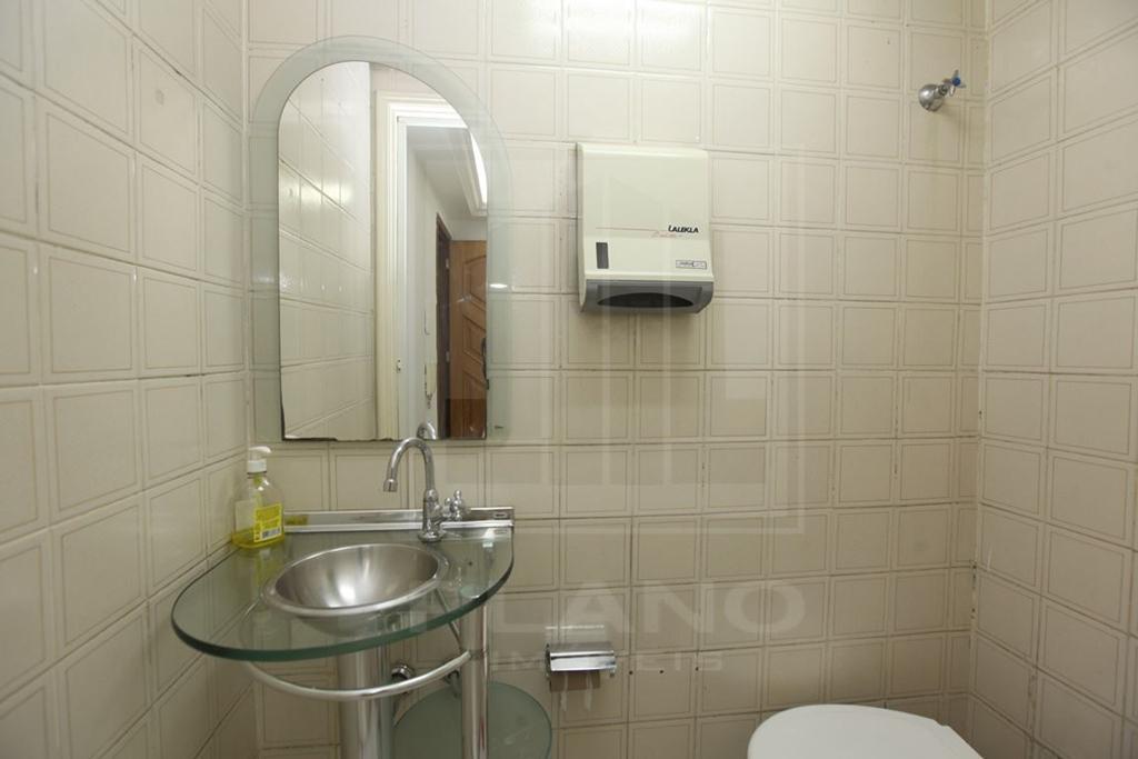 Sala, Asa Sul, 0 Quarto, 1 Vaga, 0 Suíte