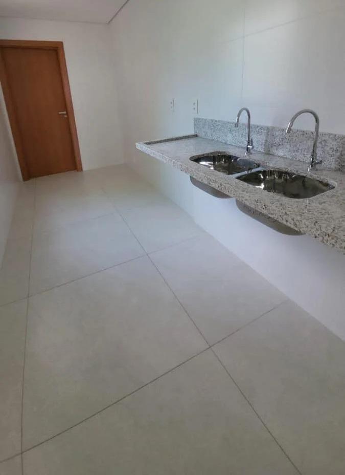 Apartamento, Norte, 4 Quartos, 4 Vagas, 4 Suítes