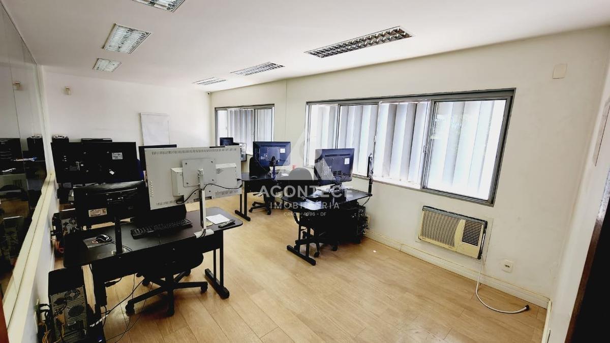 Prédio, Zona Industrial