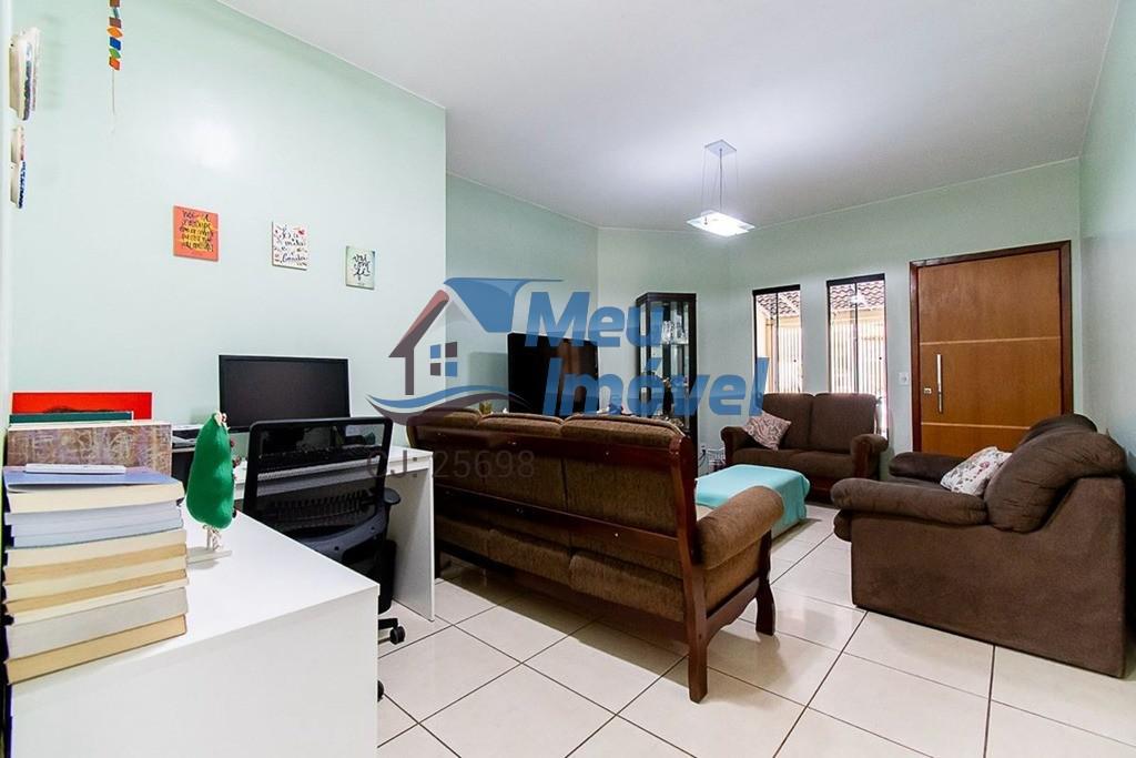 Casa, Guará I, 3 Quartos, 3 Vagas, 1 Suíte