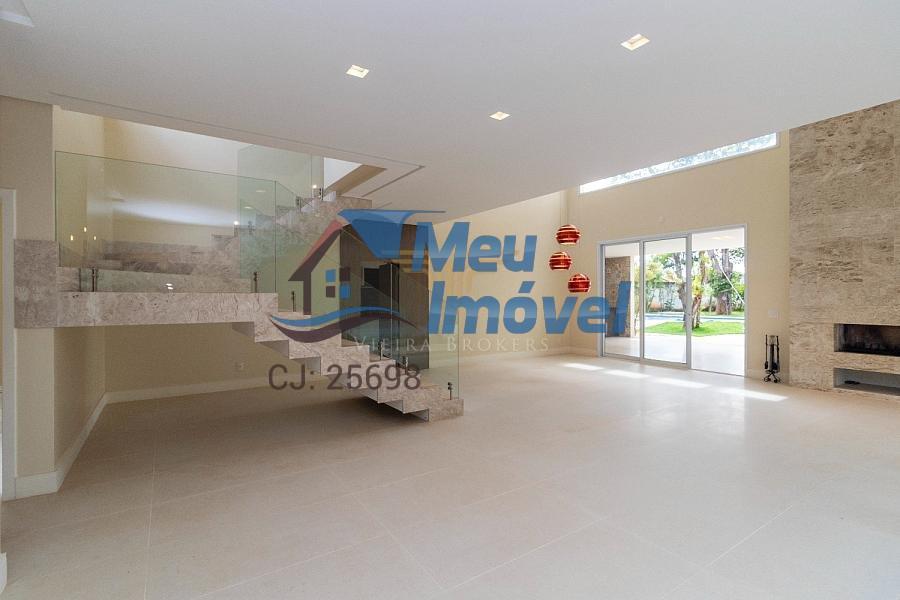 Casa em Condomínio, Park Way, 3 Quartos, 6 Vagas, 3 Suítes