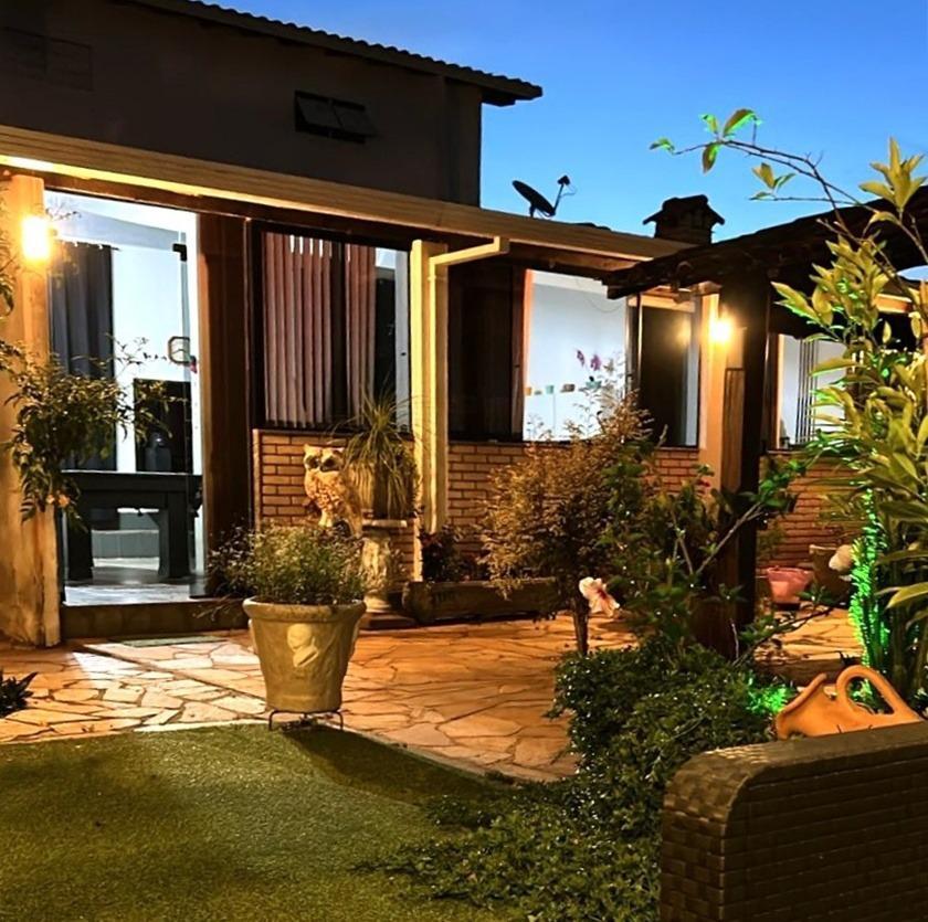 Casa, Região dos Lagos, 7 Quartos, 4 Vagas, 2 Suítes