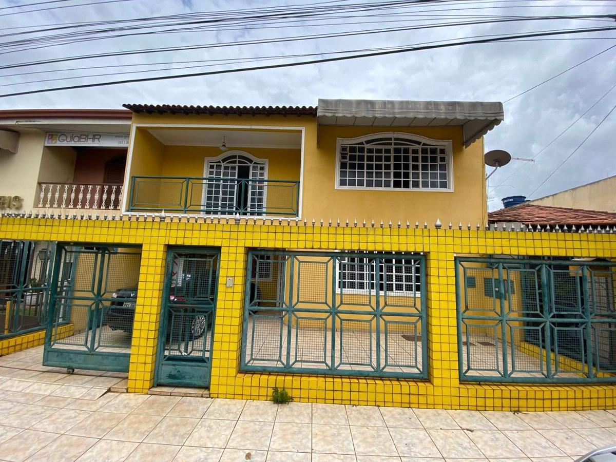 Casa em Condomínio, Guará I, 3 Quartos, 3 Vagas, 2 Suítes