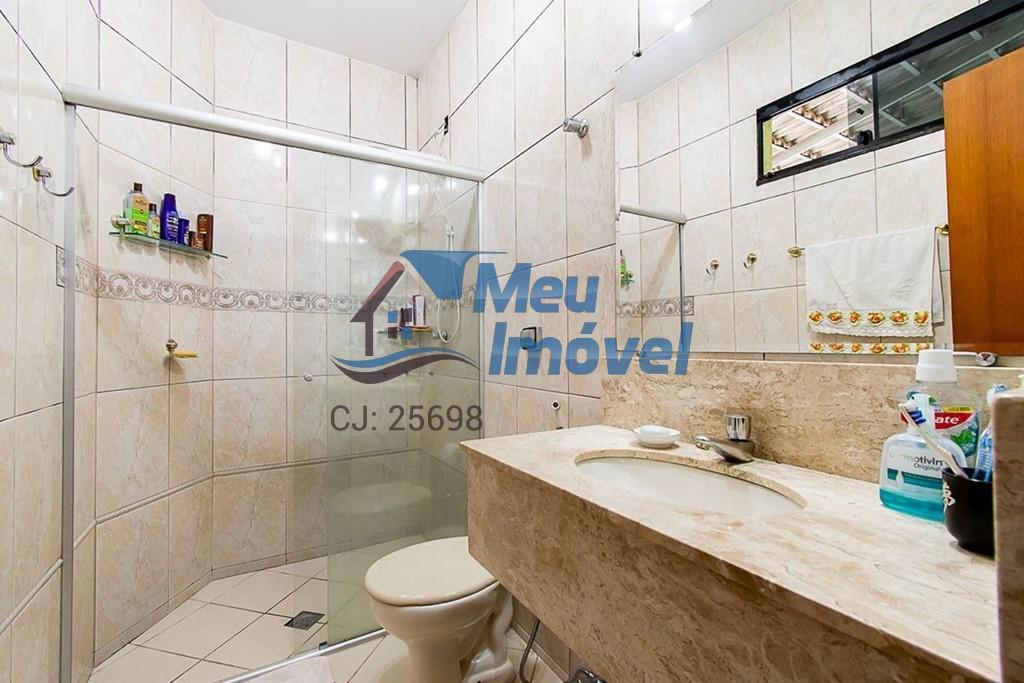 Casa, Guará I, 3 Quartos, 3 Vagas, 1 Suíte