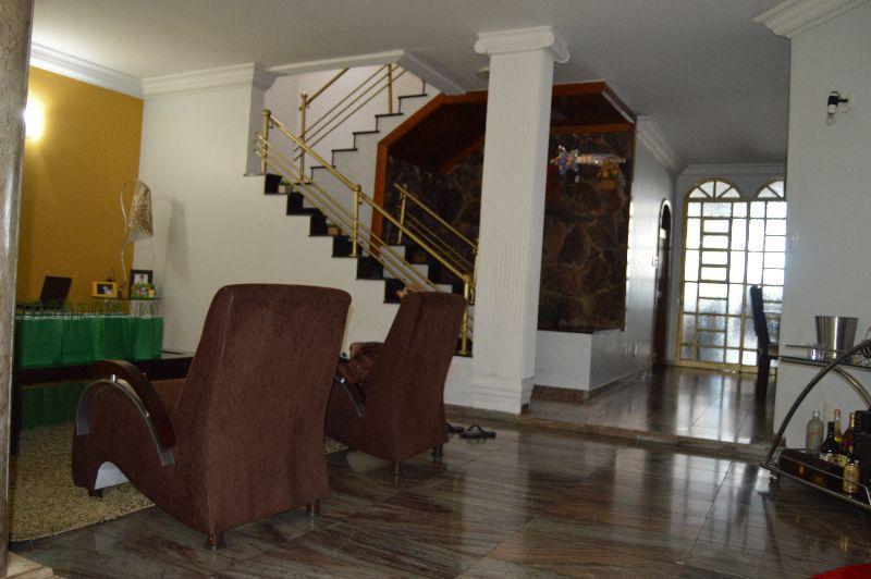 Casa, Asa Sul, 5 Quartos, 2 Vagas, 4 Suítes