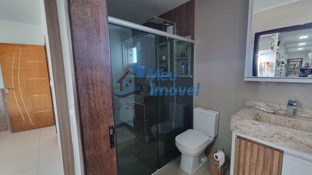 Casa em Condomínio, Setor Habitacional Vicente Pires, 5 Quartos, 4 Vagas, 2 Suítes