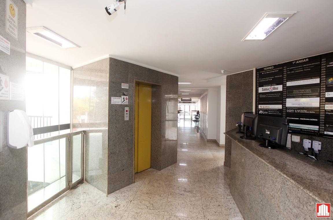 Sala, Asa Norte, 0 Quarto, 1 Vaga, 0 Suíte