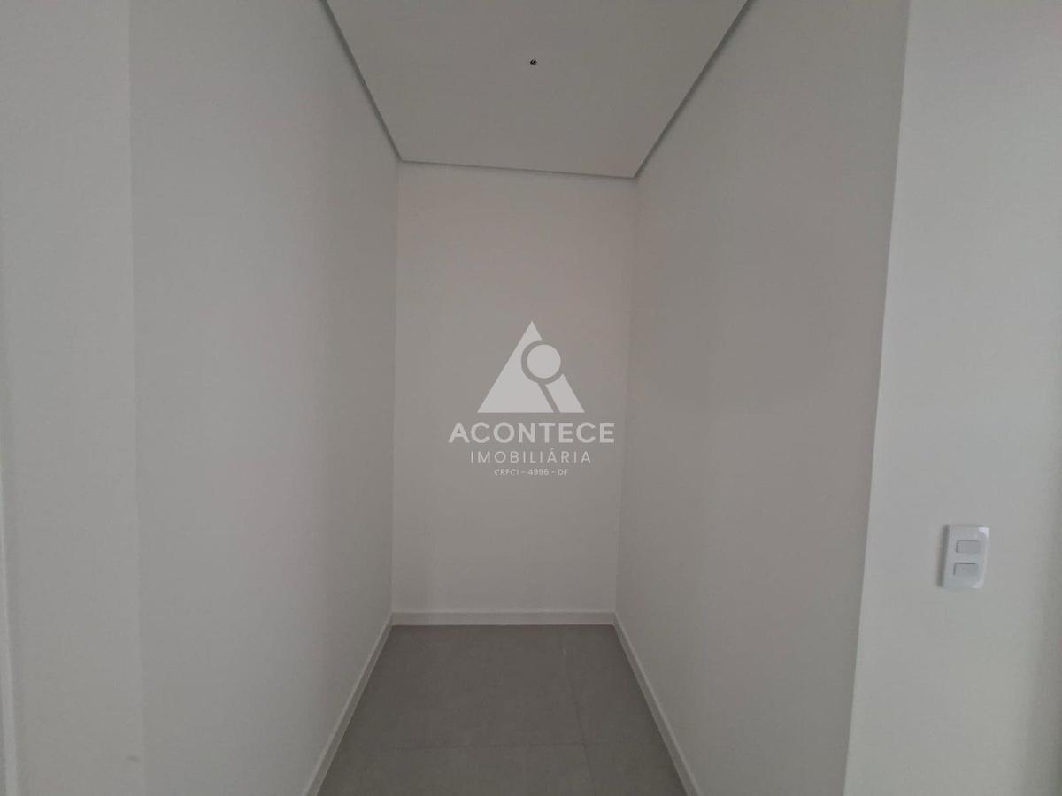 Apartamento, Norte, 4 Quartos, 2 Vagas, 3 Suítes