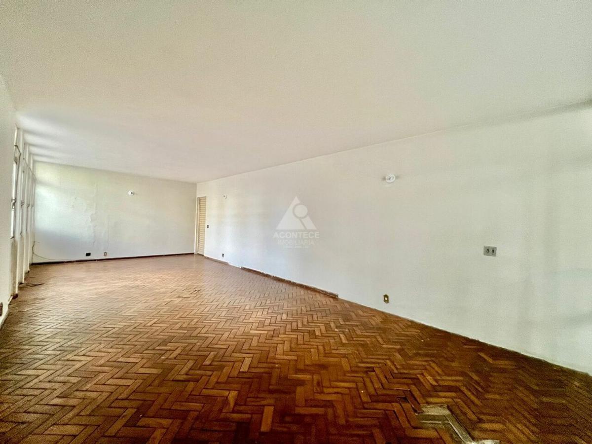 Casa, Asa Norte, 4 Quartos, 6 Vagas, 2 Suítes