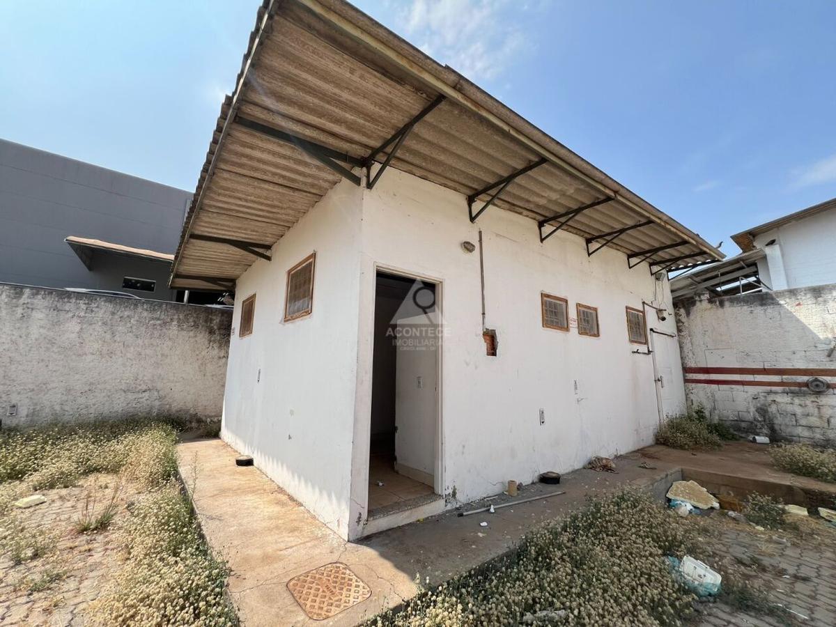 Casa Comercial, Zona Industrial