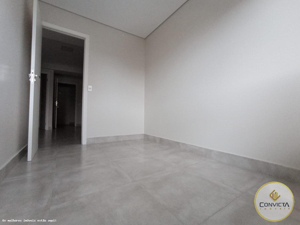 Apartamento, Área de Desenvolvimento Econômico, 2 Quartos
