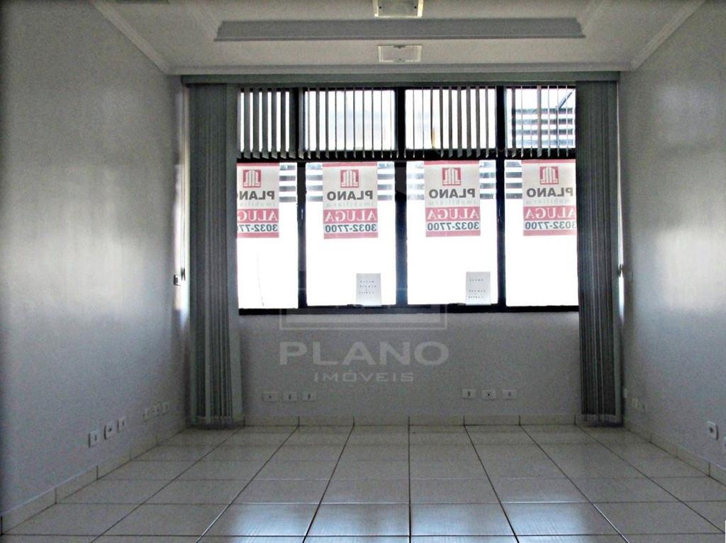 Sala, Velho, 0 Quarto, 0 Vaga, 0 Suíte