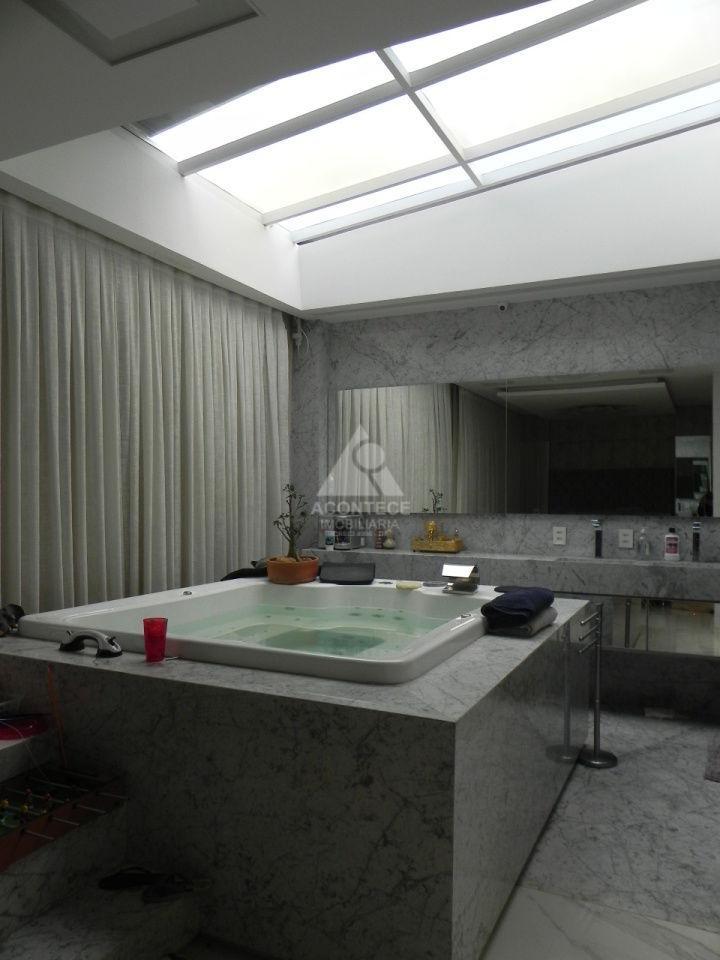 Apartamento, Zona Industrial, 4 Quartos, 3 Vagas, 4 Suítes