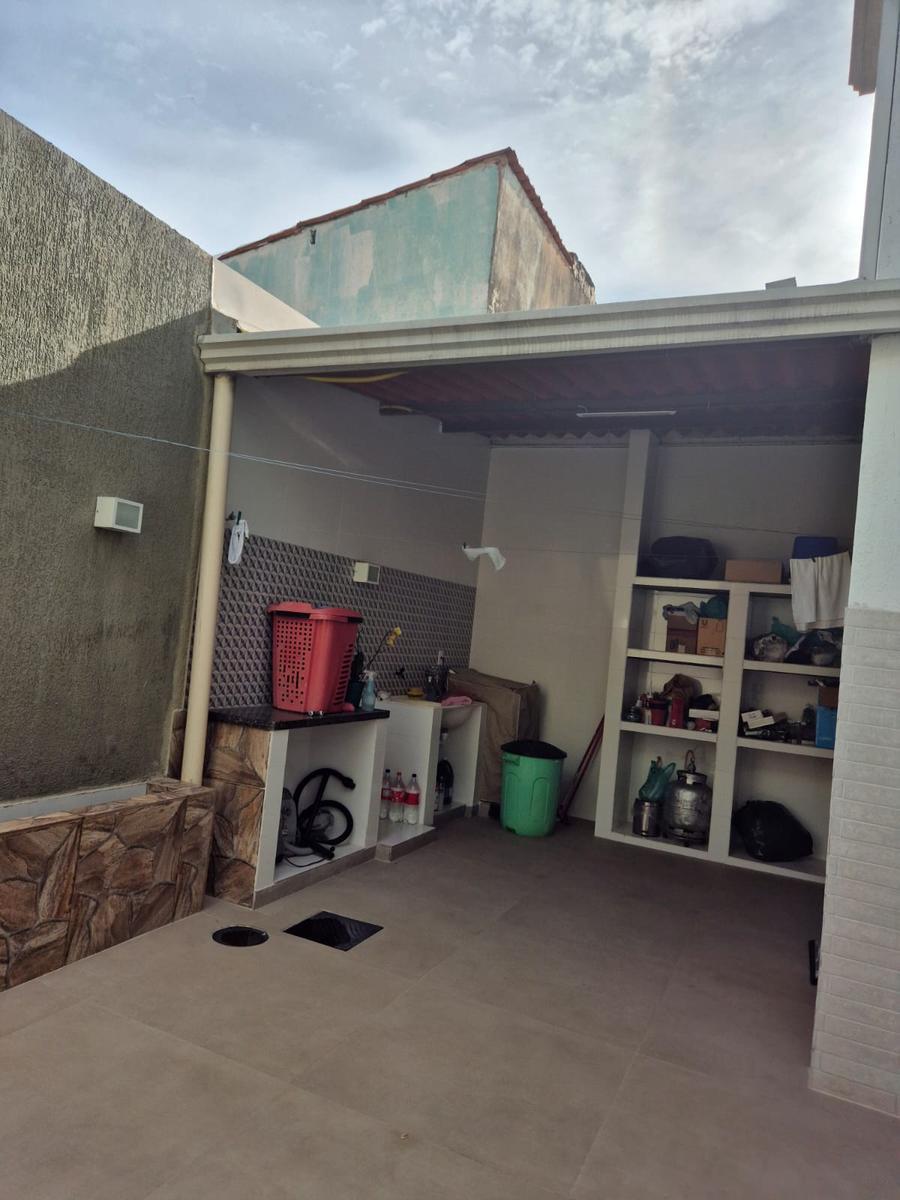 Casa, Riacho Fundo I, 5 Quartos, 3 Vagas, 4 Suítes
