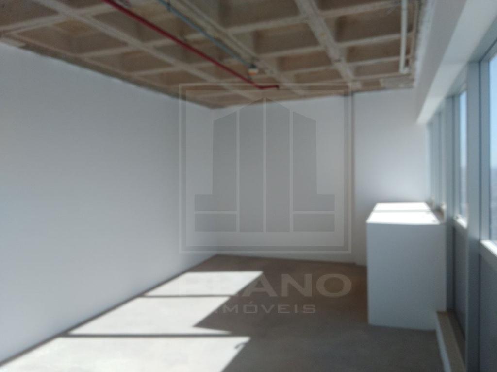 Sala, Norte, 0 Quarto, 1 Vaga, 0 Suíte