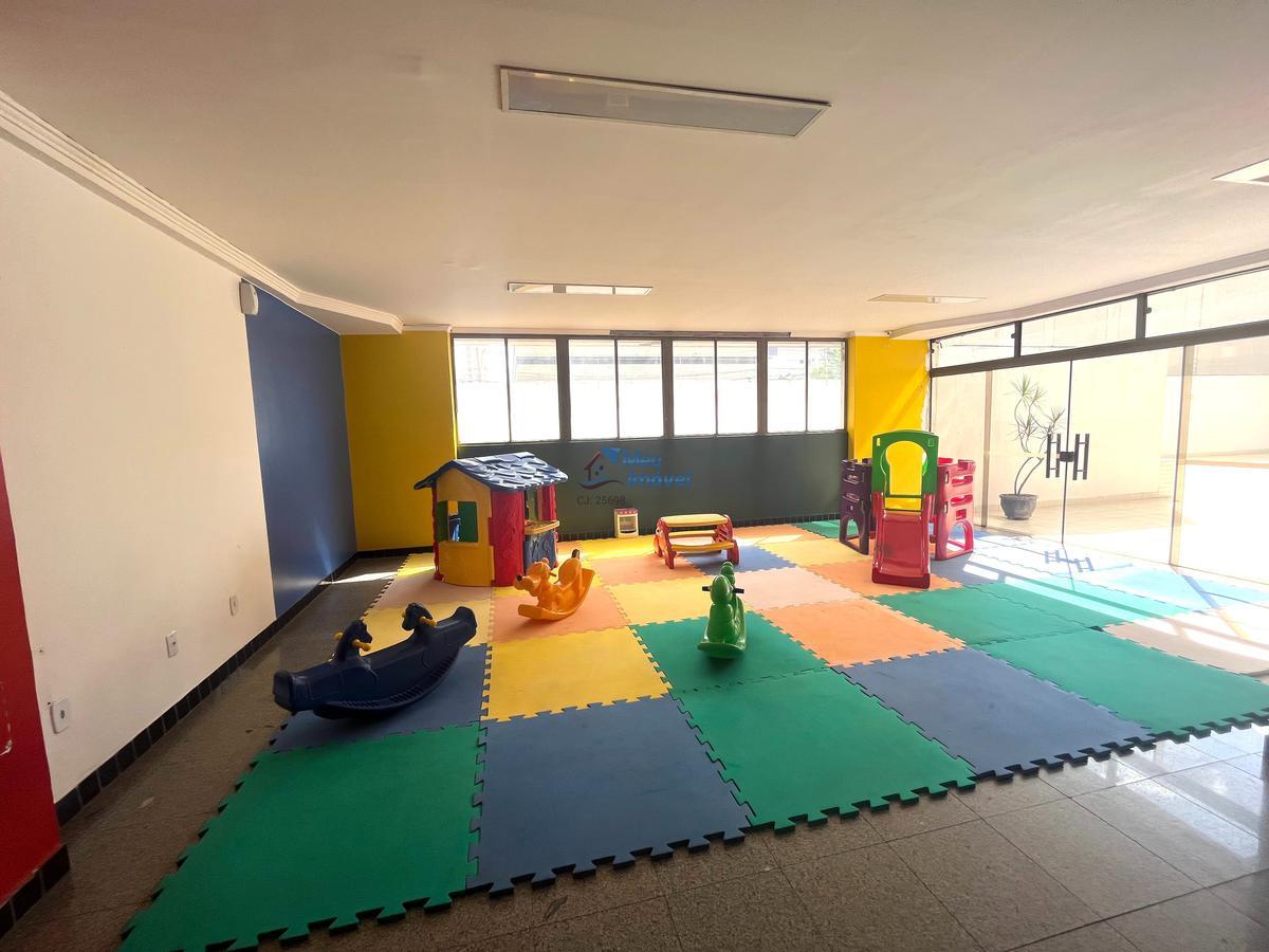 Apartamento, Sul, 4 Quartos, 2 Vagas, 1 Suíte