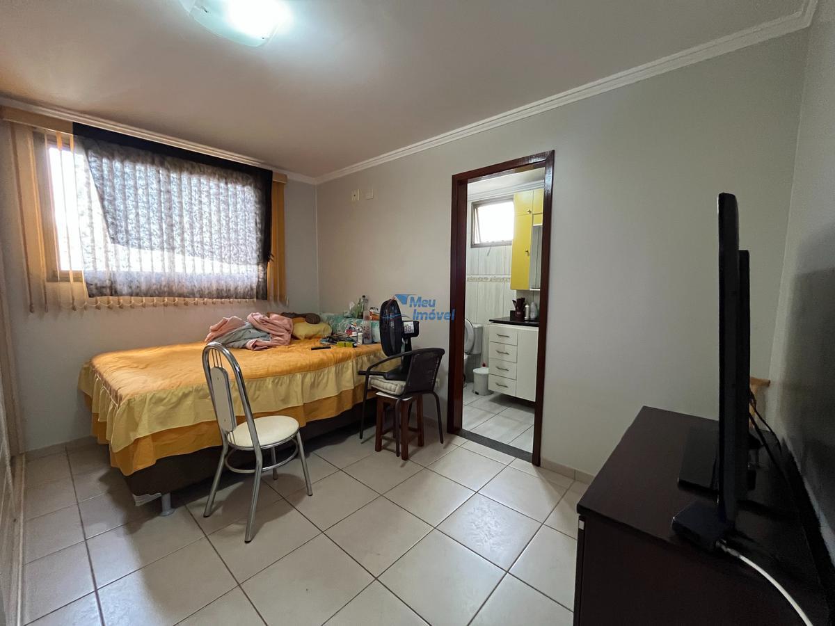 Apartamento, Sul, 4 Quartos, 2 Vagas, 1 Suíte