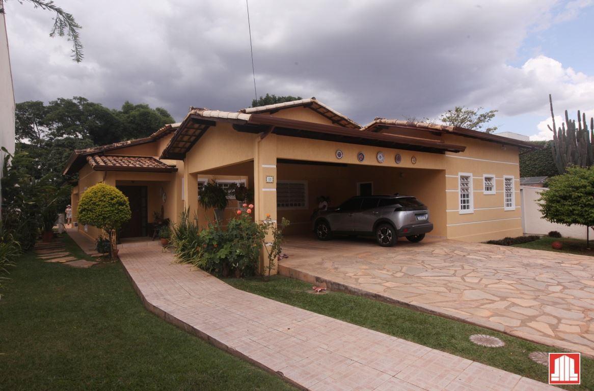 Casa, Lago Norte, 4 Quartos, 2 Vagas, 3 Suítes