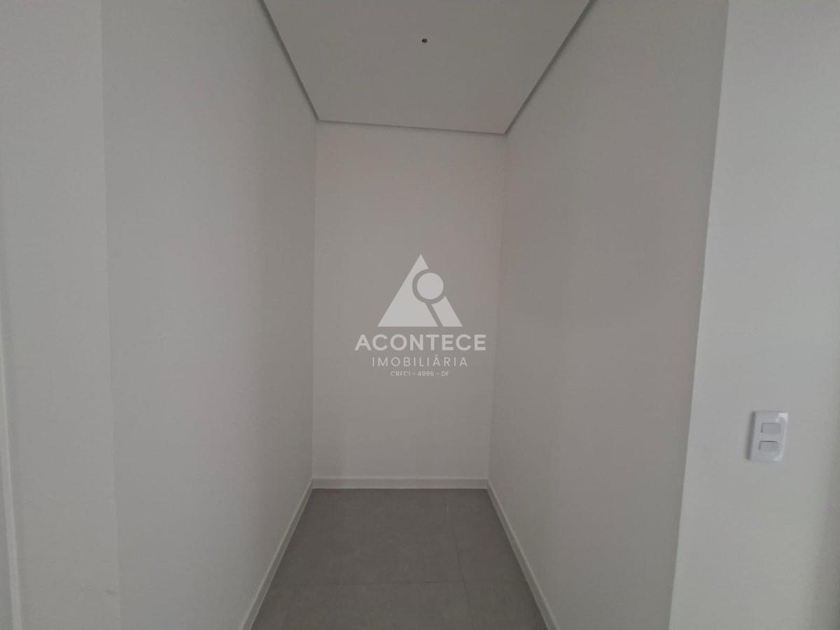 Apartamento, Norte, 4 Quartos, 2 Vagas, 3 Suítes