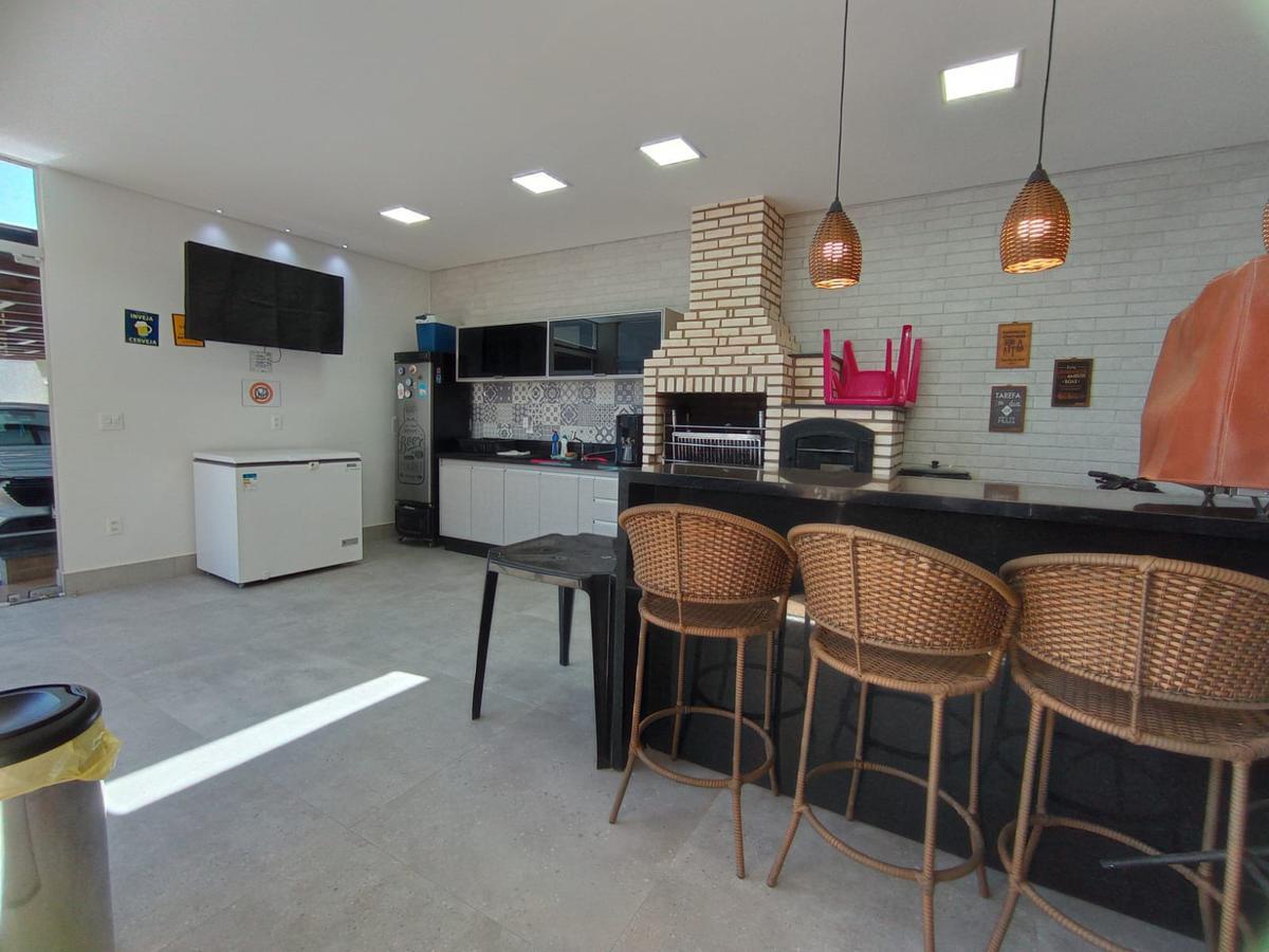 Casa em Condomínio, Brasília/Plano Piloto, 3 Quartos, 4 Vagas, 2 Suítes