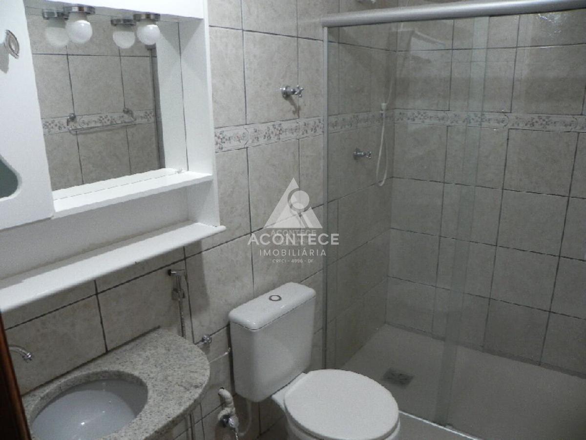 Casa, Candangolândia, 7 Quartos, 1 Vaga, 1 Suíte