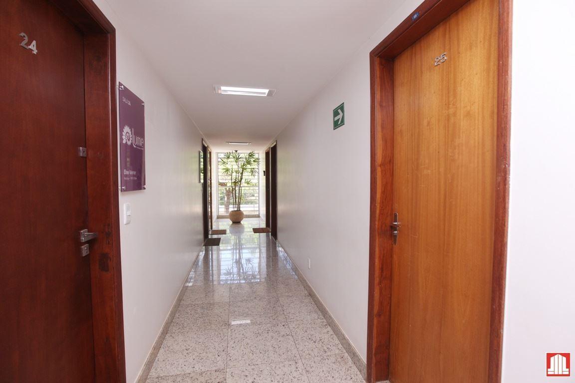 Sala, Asa Norte, 0 Quarto, 0 Vaga, 0 Suíte