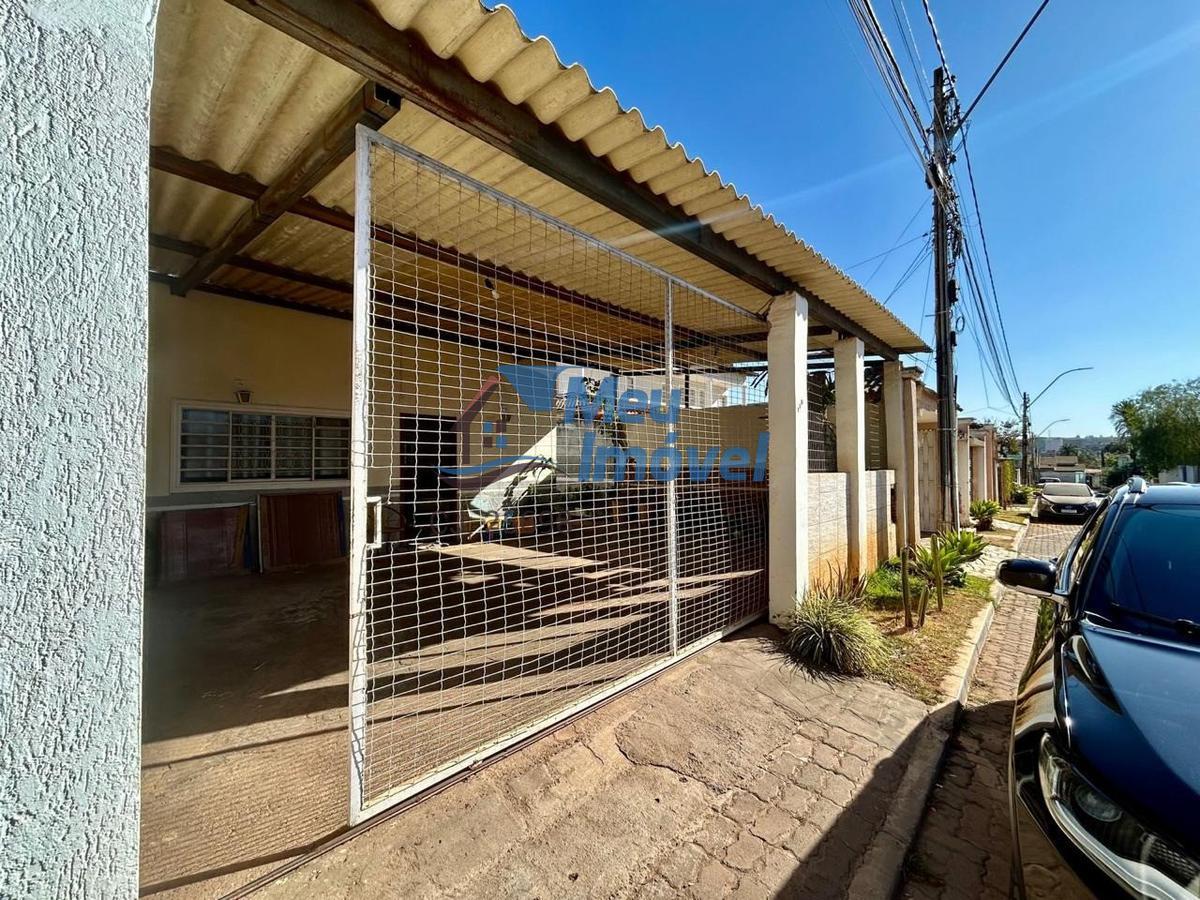 Casa em Condomínio, Setor Habitacional Vicente Pires, 4 Quartos, 3 Vagas, 1 Suíte