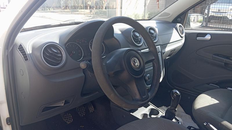 Volkswagen Gol (novo) 1.0 MI Total Flex 8v 4p
