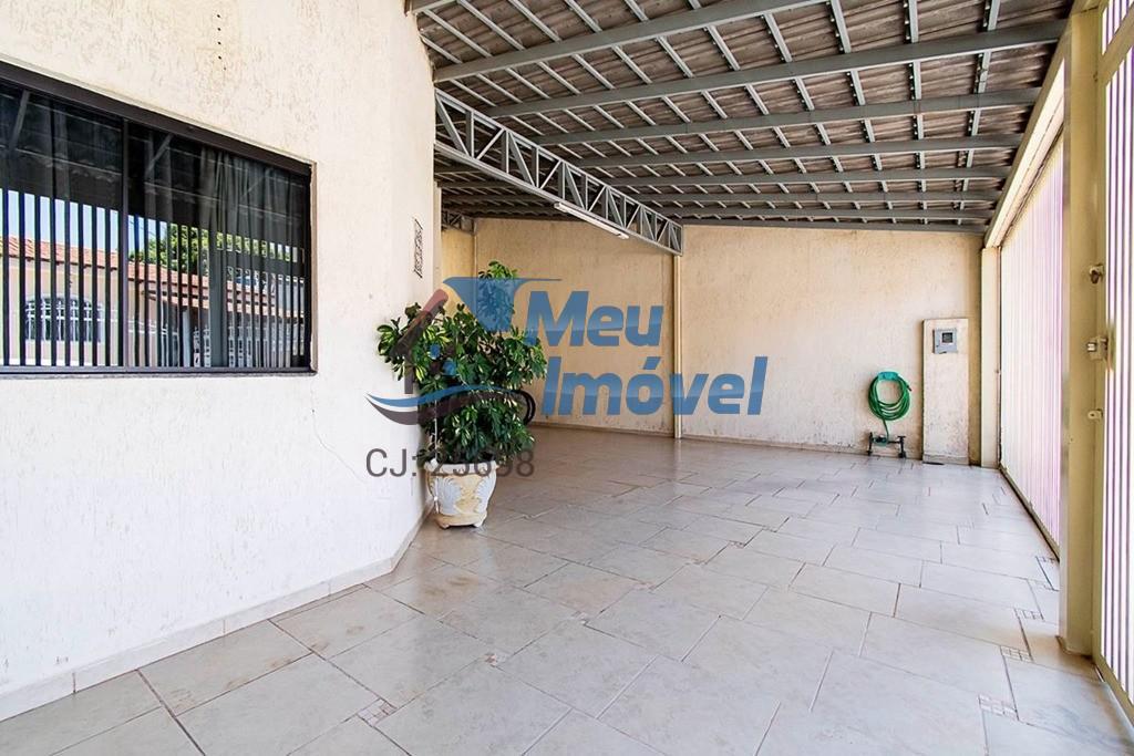 Casa, Guará I, 3 Quartos, 3 Vagas, 1 Suíte