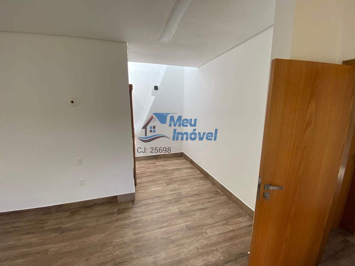 Casa em Condomínio, Setor Habitacional Jardim Botânico, 4 Quartos, 2 Vagas, 2 Suítes