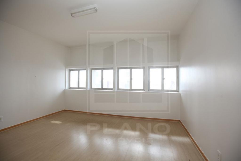 Sala, Asa Sul, 0 Quarto, 0 Vaga, 0 Suíte
