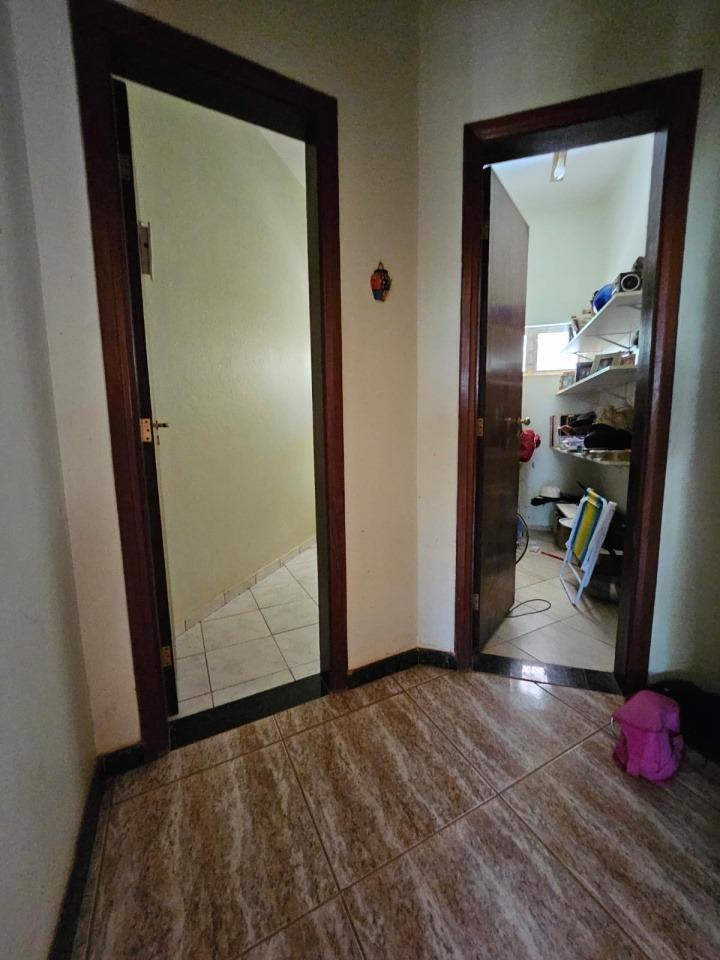 Casa, Park Way, 6 Quartos, 4 Vagas, 3 Suítes
