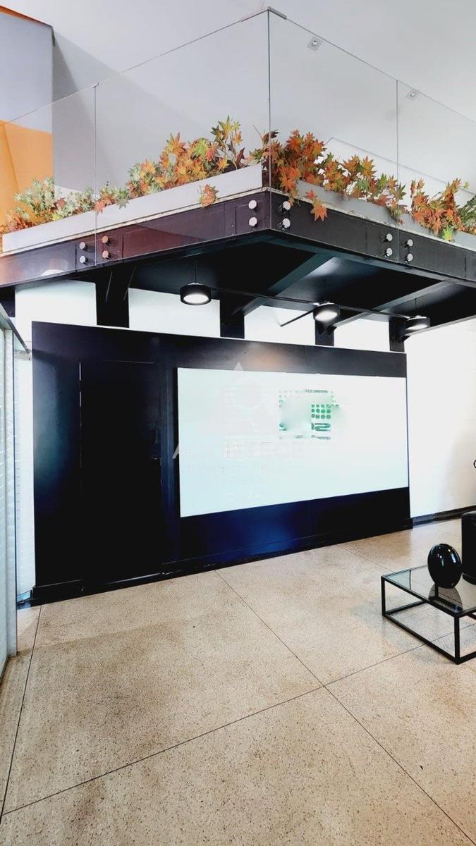 Prédio, Zona Industrial