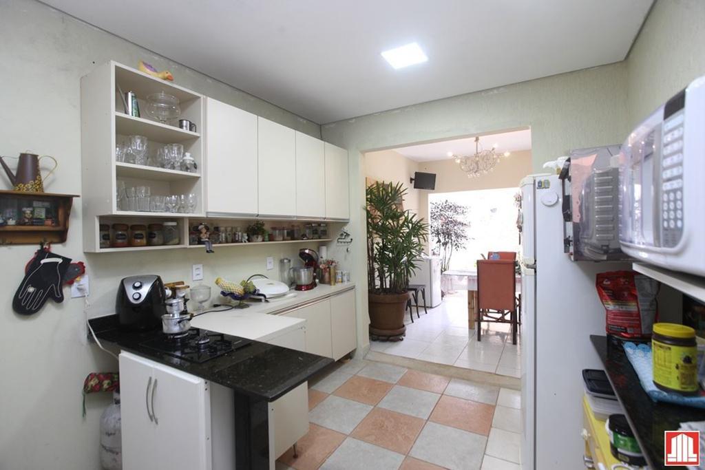 Casa, Região dos Lagos, 4 Quartos, 3 Vagas, 4 Suítes