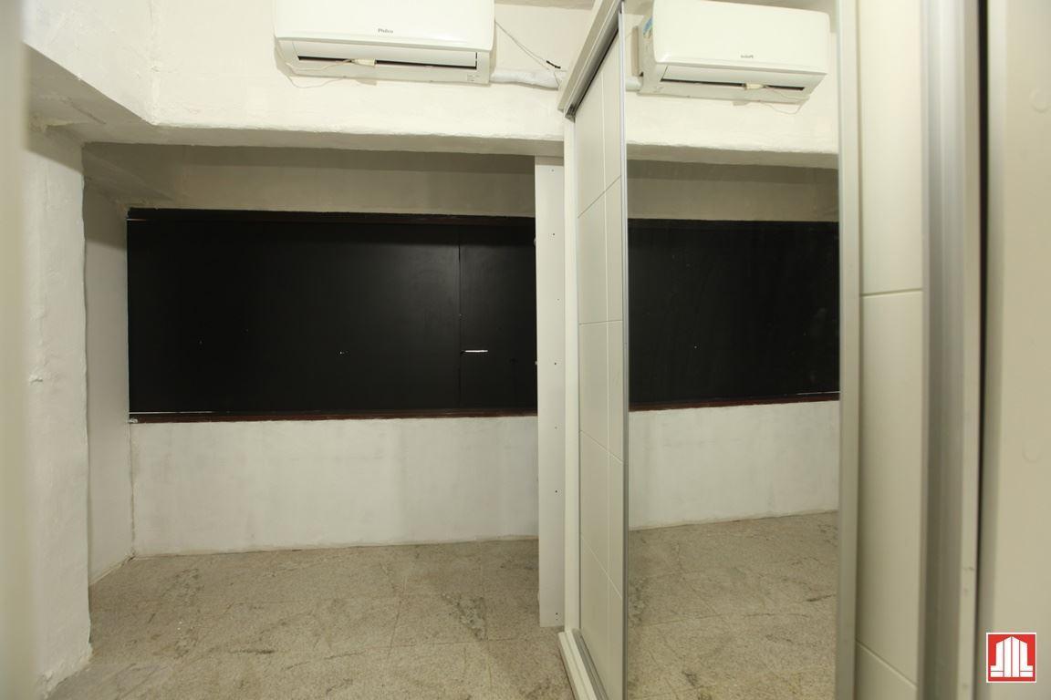 Quitinete, Asa Norte, 1 Quarto, 0 Vaga, 0 Suíte