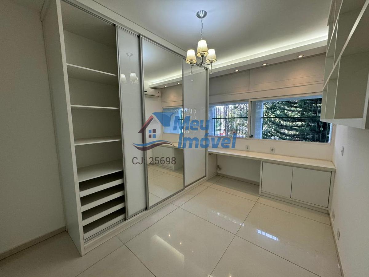 Apartamento, Asa Sul, 3 Quartos, 0 Vaga, 1 Suíte