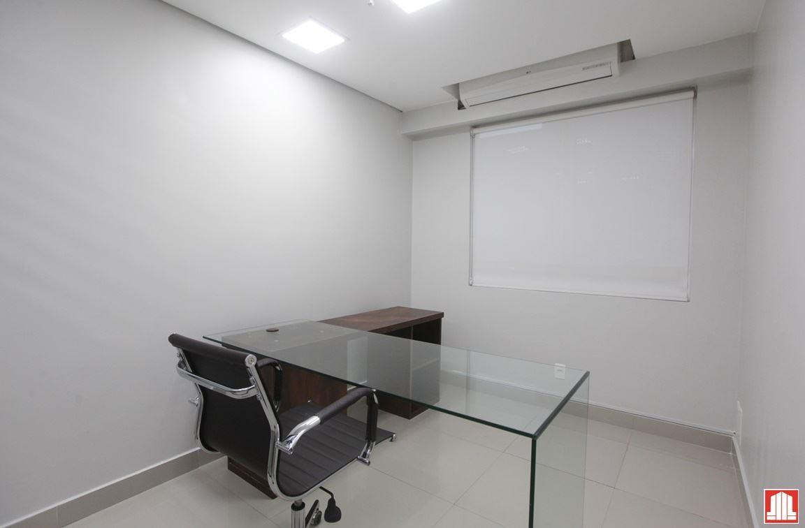 Sala, Norte, 0 Quarto, 5 Vagas, 0 Suíte