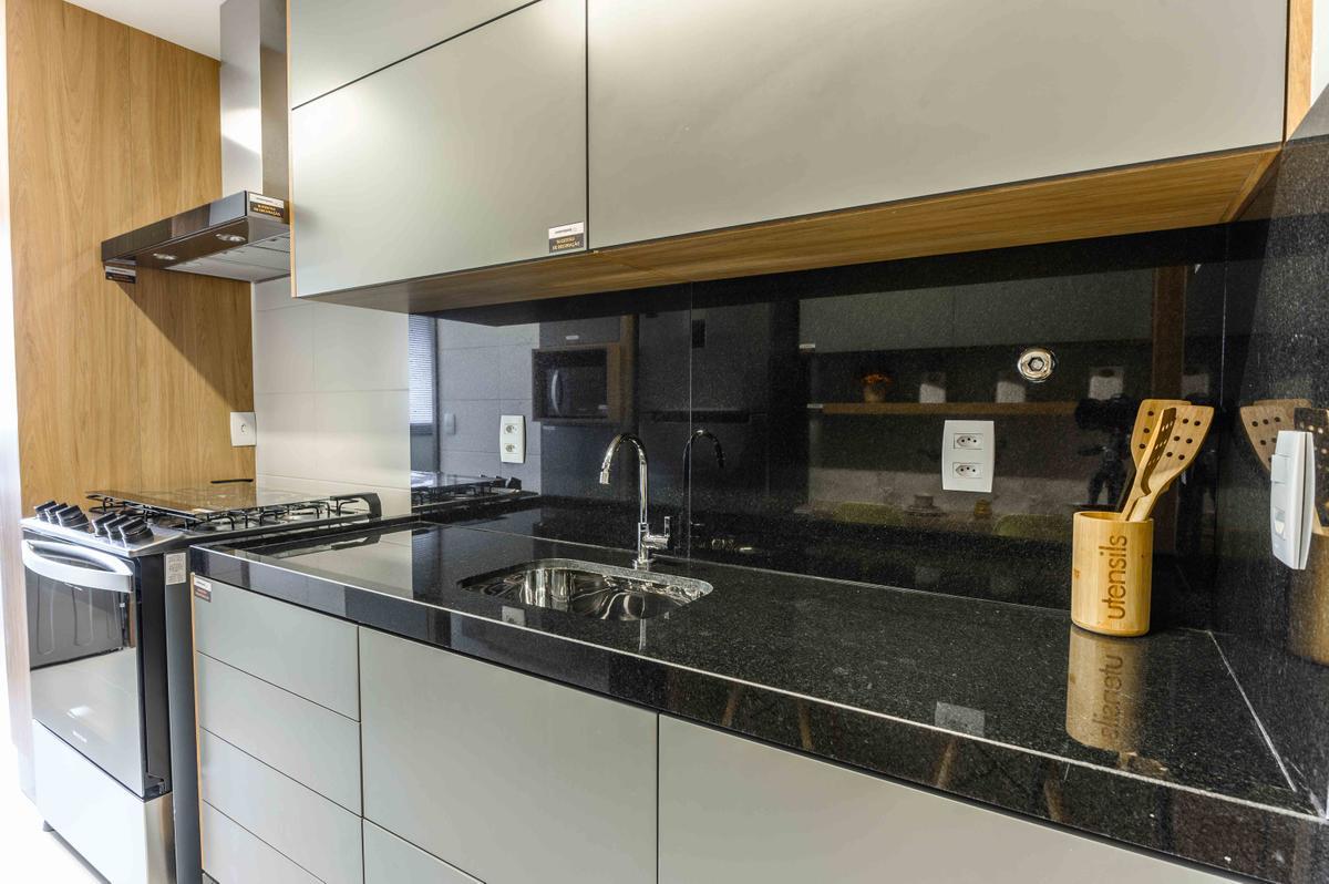 Apartamento, Noroeste, 4 Quartos, 3 Vagas, 3 Suítes