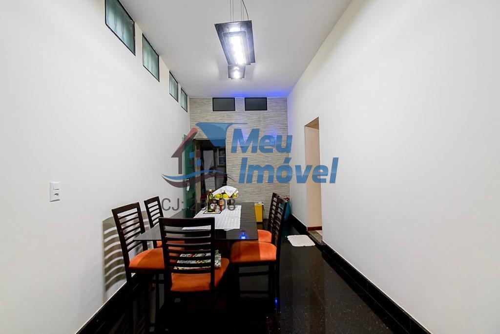 Casa em Condomínio, Guará II, 3 Quartos, 3 Vagas, 2 Suítes