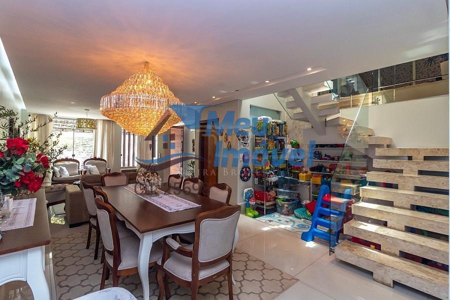 Casa, Núcleo Bandeirante, 3 Quartos, 2 Vagas, 3 Suítes