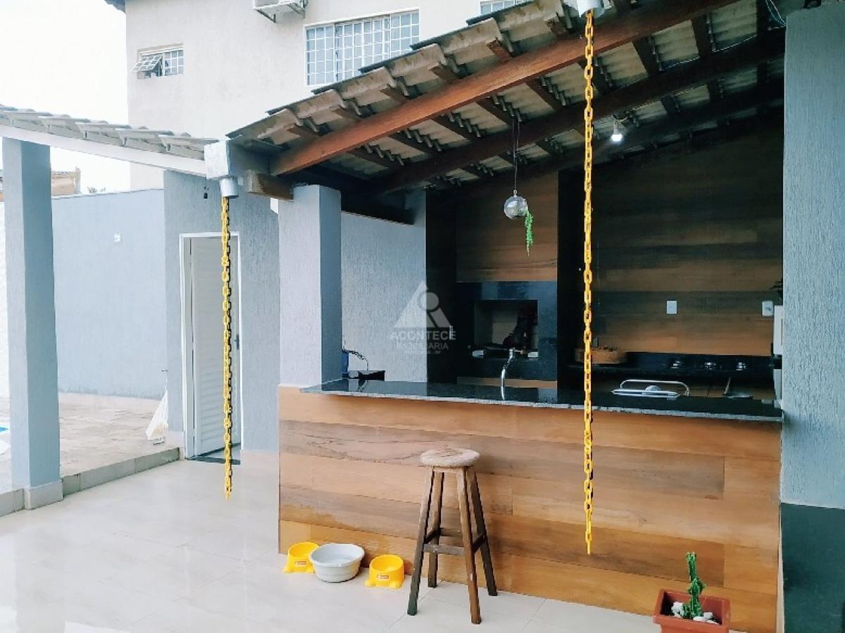 Casa, Brasília/Plano Piloto, 4 Quartos, 4 Suítes