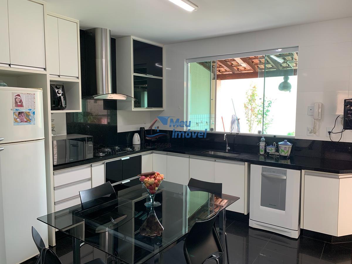 Casa, Brasília/Plano Piloto, 5 Quartos, 2 Vagas, 5 Suítes