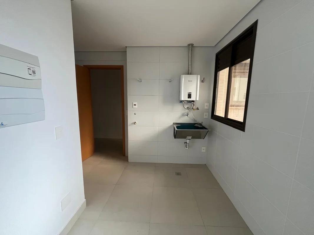 Apartamento, Norte, 4 Quartos, 3 Vagas, 2 Suítes