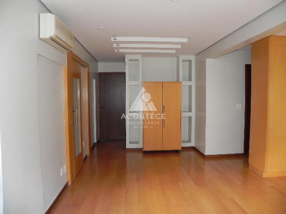 Apartamento, Asa Norte, 2 Quartos, 1 Vaga, 1 Suíte