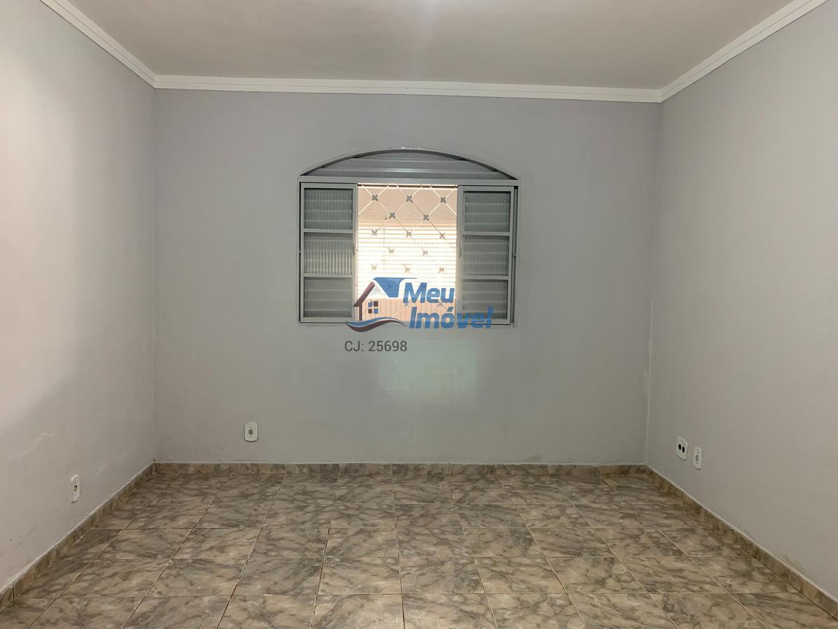 Casa, Taguatinga Norte, 4 Quartos, 2 Vagas, 3 Suítes