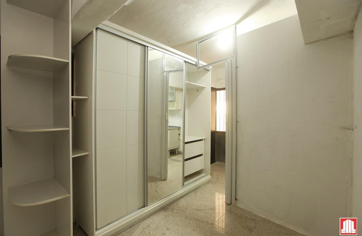 Quitinete, Asa Norte, 1 Quarto, 0 Vaga, 0 Suíte