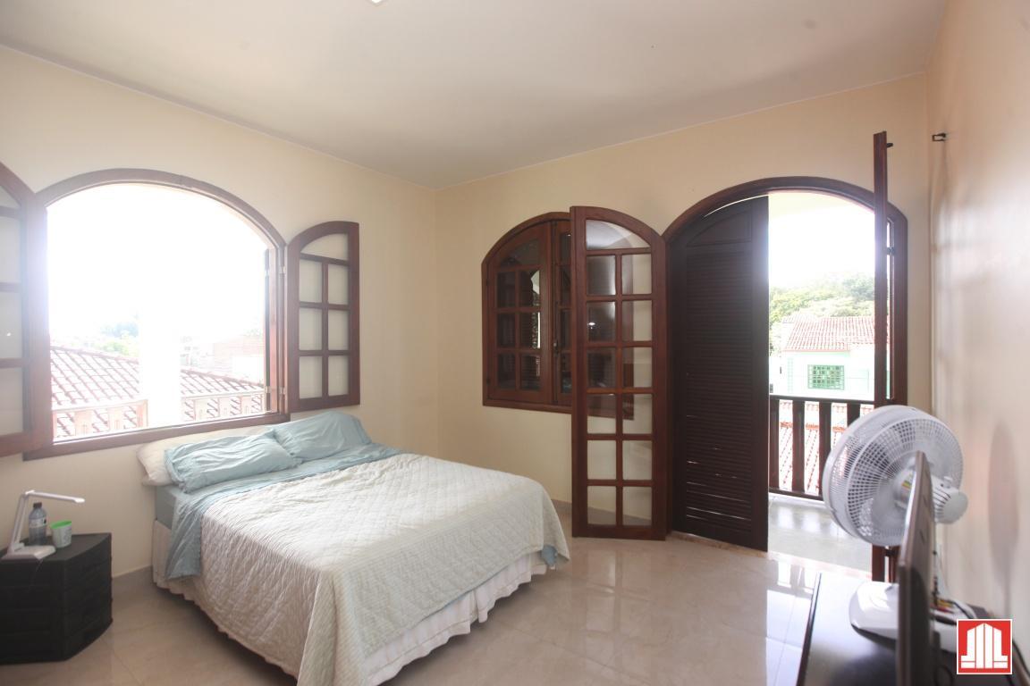 Casa, Sobradinho, 6 Quartos, 3 Vagas, 6 Suítes