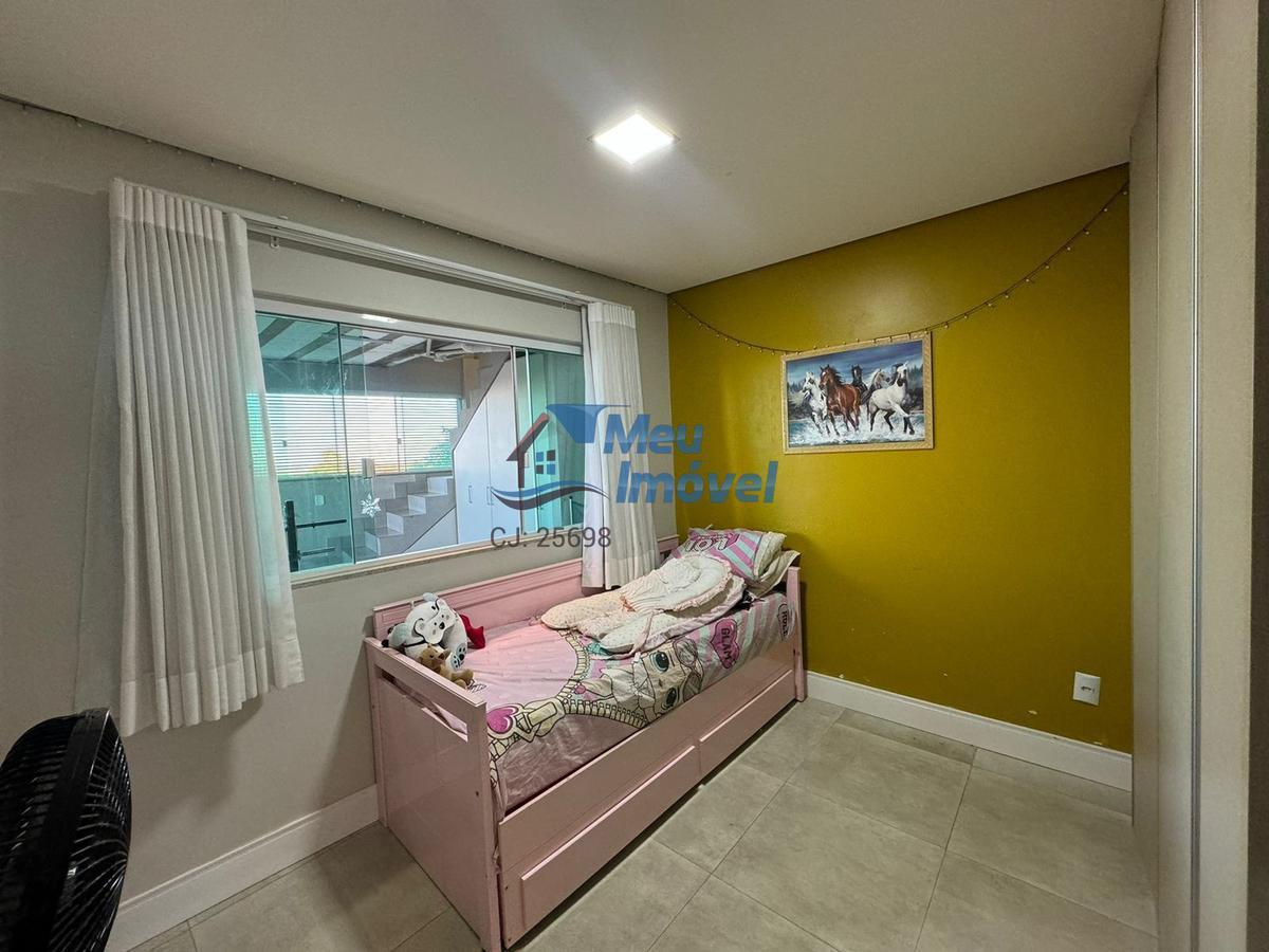 Casa em Condomínio, Setor Habitacional Vereda Grande, 4 Quartos, 4 Vagas, 2 Suítes