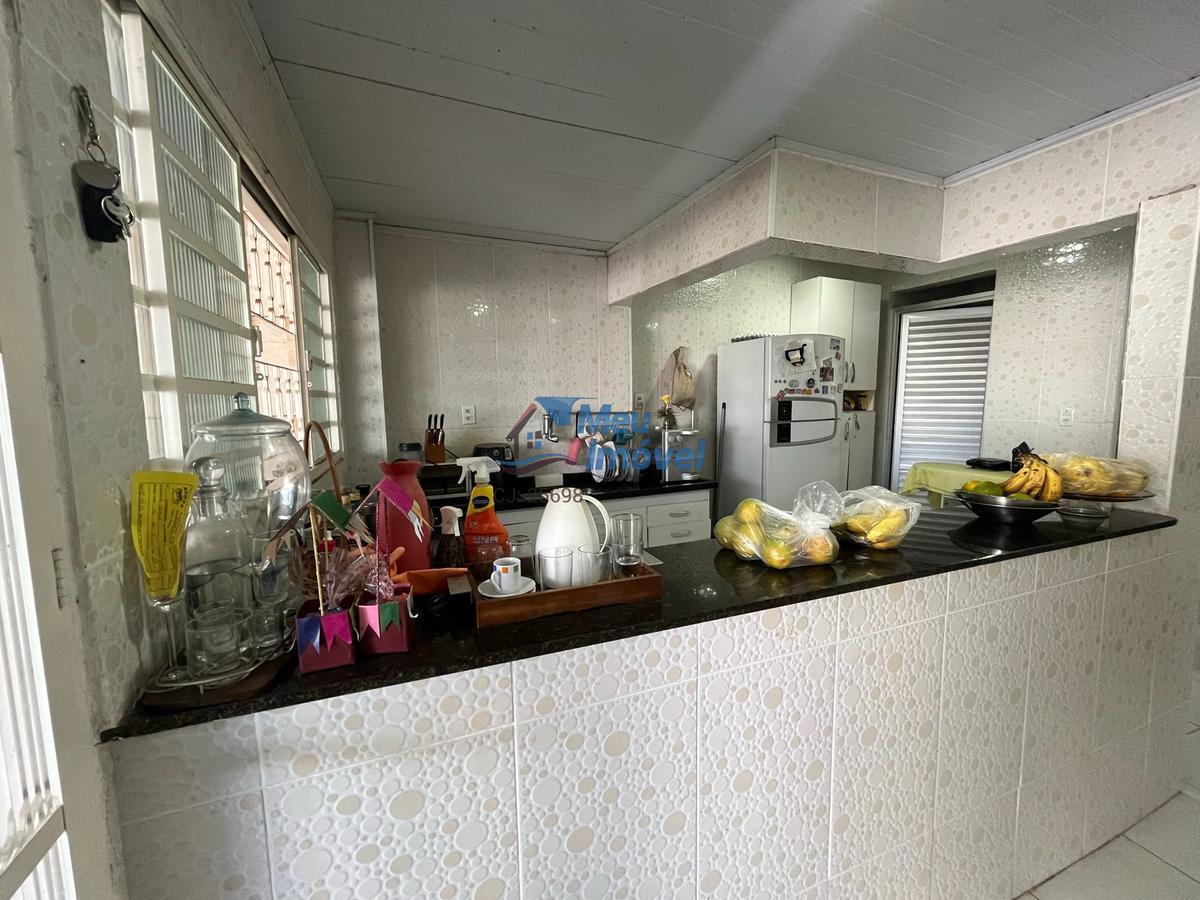 Casa, Candangolândia, 2 Quartos, 3 Vagas, 2 Suítes